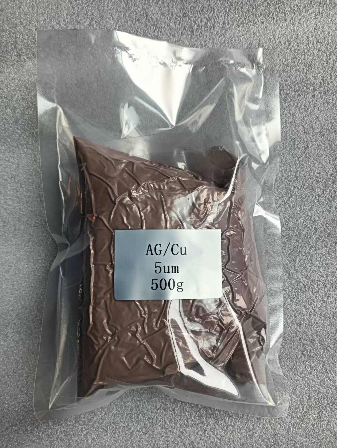 Der Unterschied und Vergleich zwischen graphenbeschichteten Kupferpulver und silberbeschichteten Kupferpulver